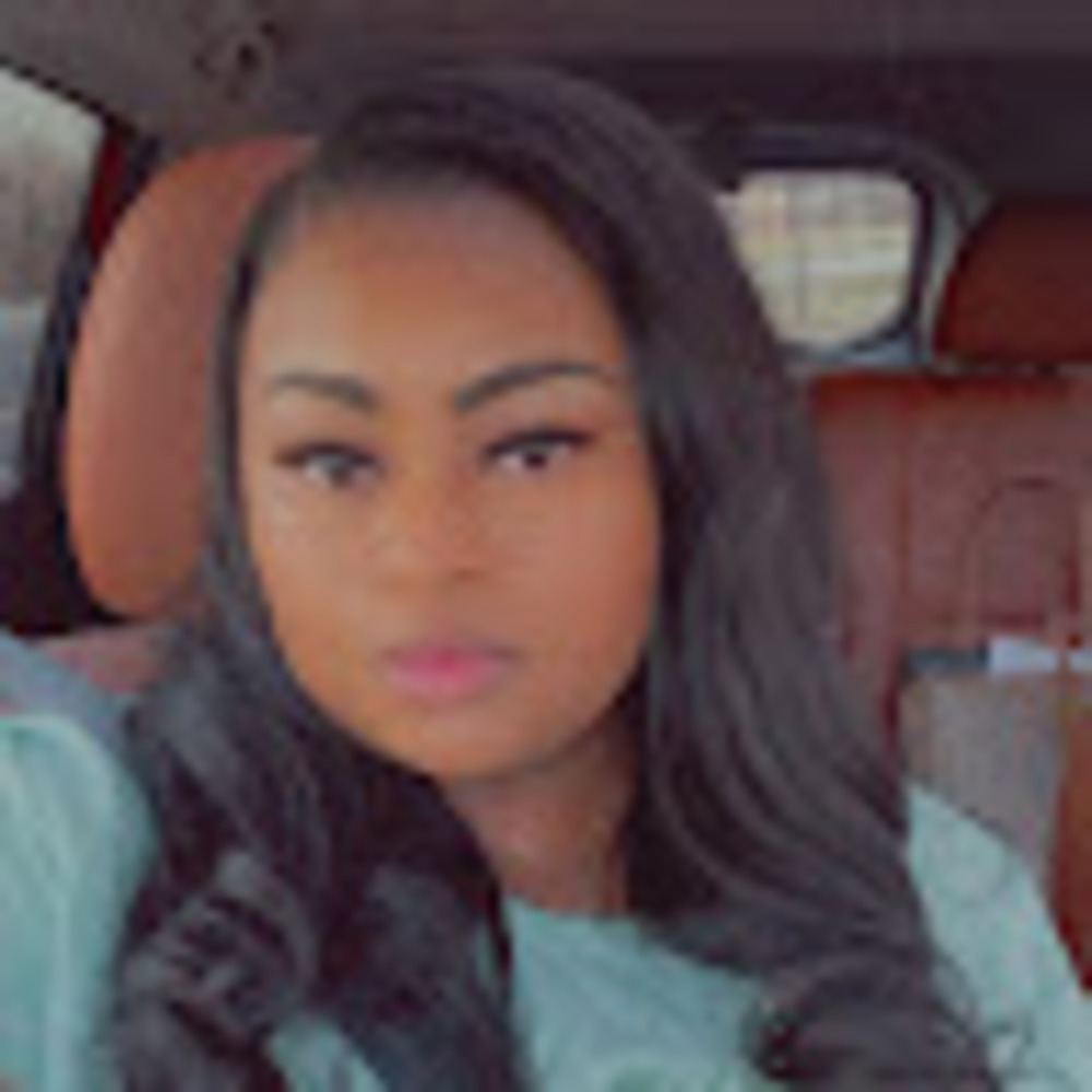 Meet your Posher, Ariana